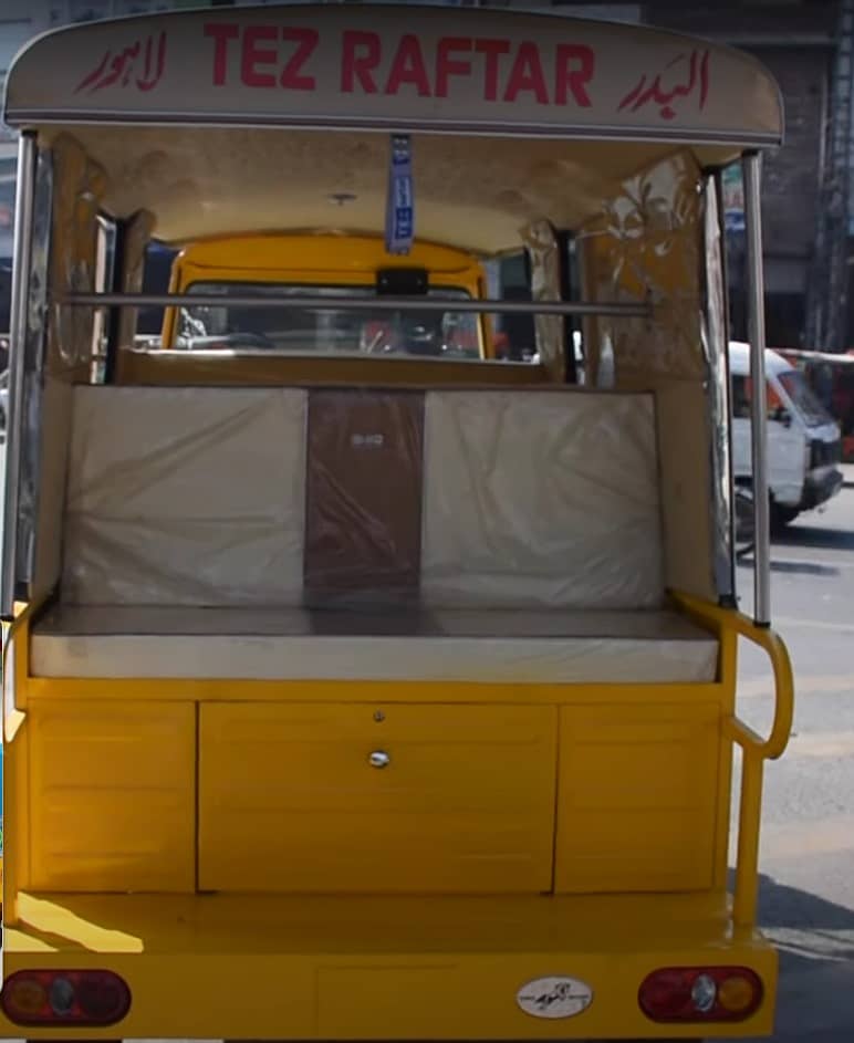 Tez raftar 197cc Auto Rickshaw 9Seater  DECA Beige Hood Double Head Li 7