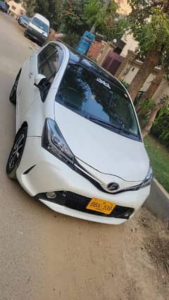 Toyota Vitz 2011