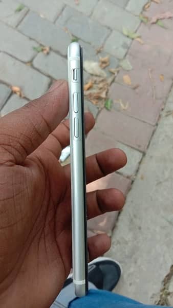 I phone se 2020 non pta 64 gb 3