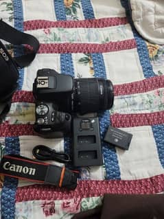 Canon 200D Camera 10/10 Condition