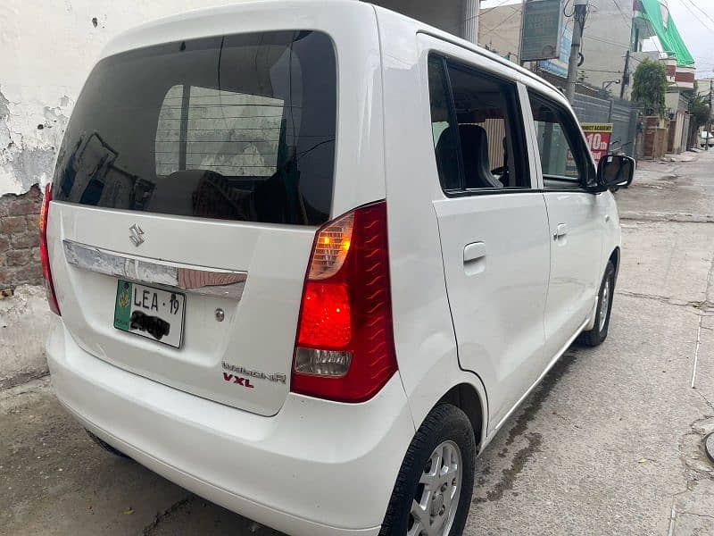 Suzuki Wagon R 2019 3