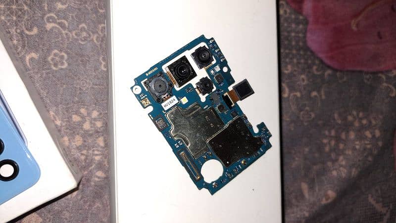 Samsung A32 all original parts are available 2