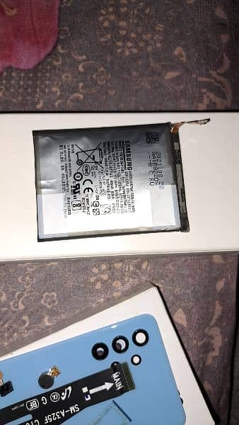 Samsung A32 all original parts are available 18