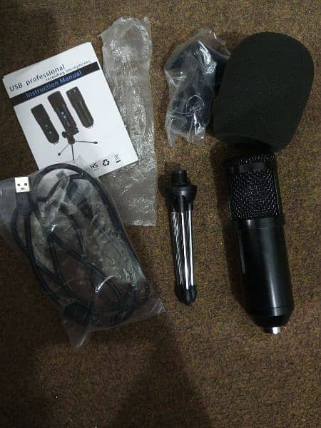 USB Condenser Microphone with stand 4