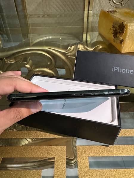 iphone 11 pro 64 gb LLA pta approved 8