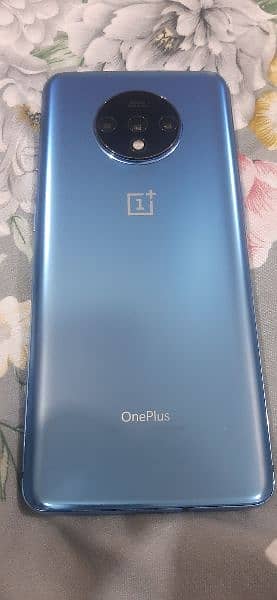 OnePlus 7t 1