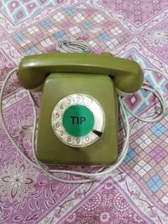 antique telephone set