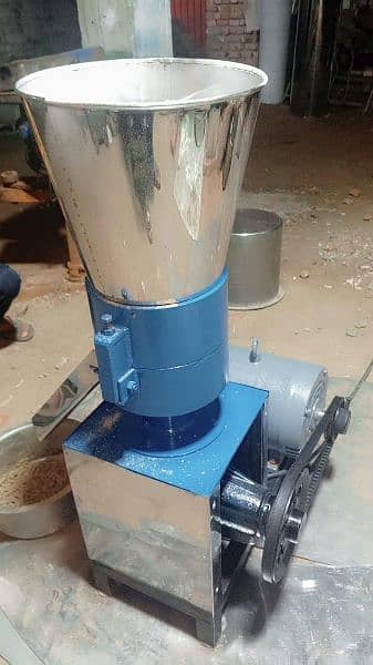 feed pellets making machine 11