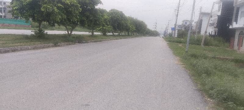 Double Road Corner With Huge Extra Land Plot 2