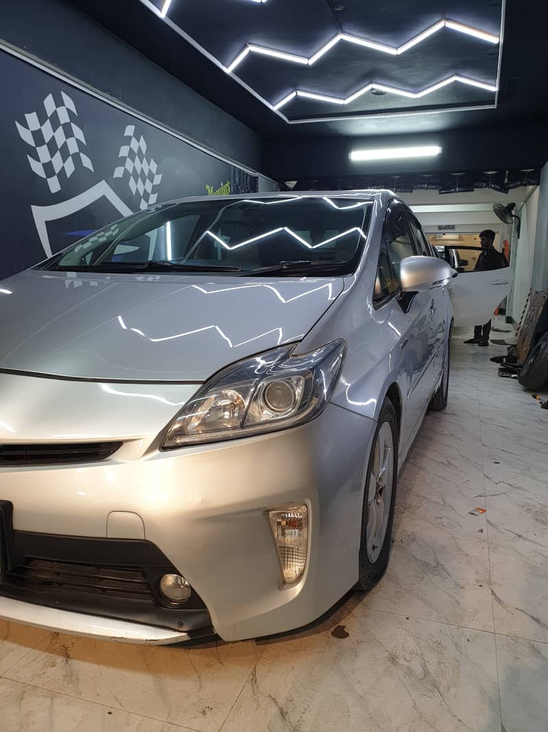 Toyota Prius 1.8 HYBRID PACKAGE G TOURING 2013/2016 2