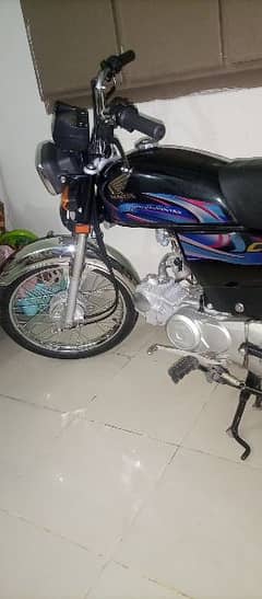 Honda CD 70 first hand 0