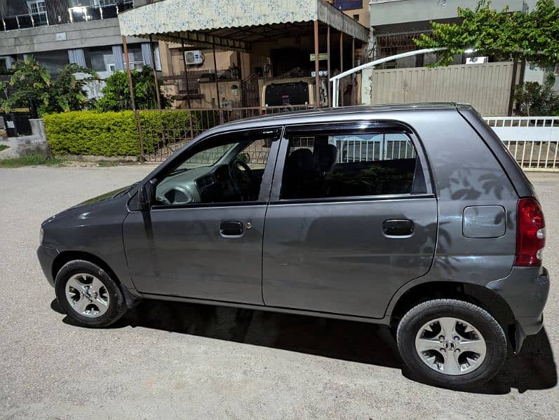 Suzuki Alto 2012 1