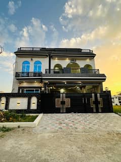 10 marla triple story house for sale on reasonable price in new city phase 2 wah cantt