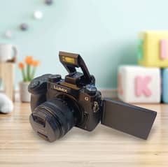 Lumix Panasonic G7 mirrorless 4k camera