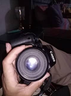 DSLR 650