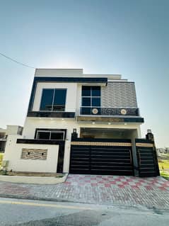 7.2 Marla double story Luxury house for sale on very prime location in kohistan enclave