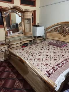 wooden bed dtessing side tables in very reasonable pricr