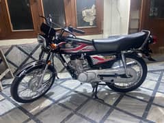 HONDA 125 BLACK