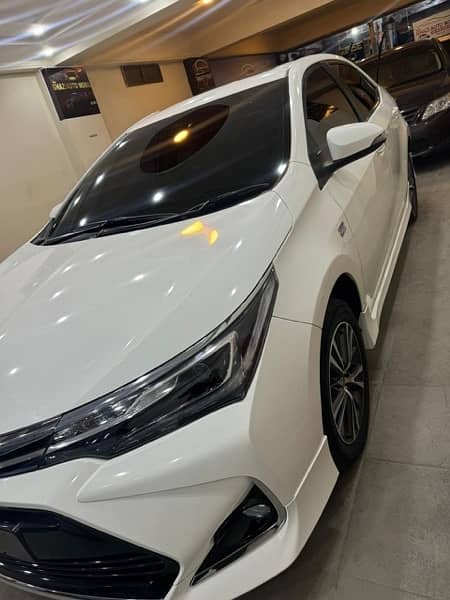 Toyota Corolla Grande 2021 3