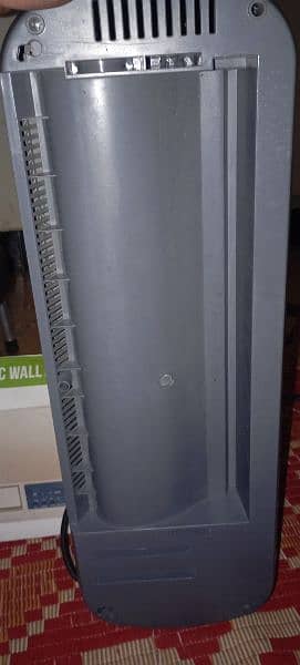 wall heater brend new 4