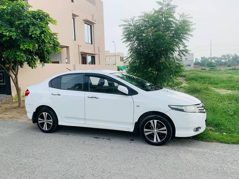 Honda City 1.3 IVTEC 2014 8