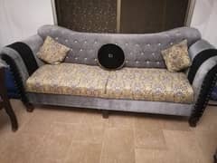 5 seater sofa with cushions