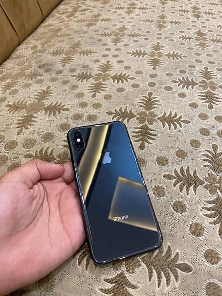 iPhone XS factory unlock best condition 64gb all genuine 0