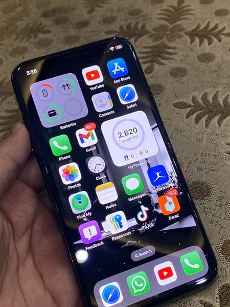 iPhone XS factory unlock best condition 64gb all genuine 7