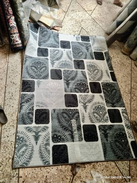 center rug in cheap rate 13