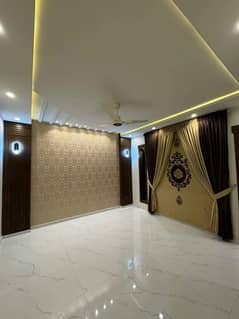 10 Marla Luxury House Available For Rent In Rafi Block Sector E Bahria Town Lahore