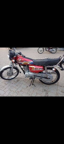 Honda 125 good condition 1