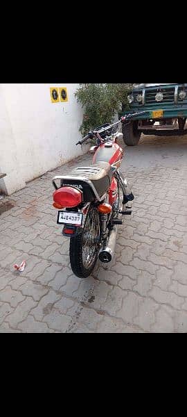 Honda 125 good condition 2