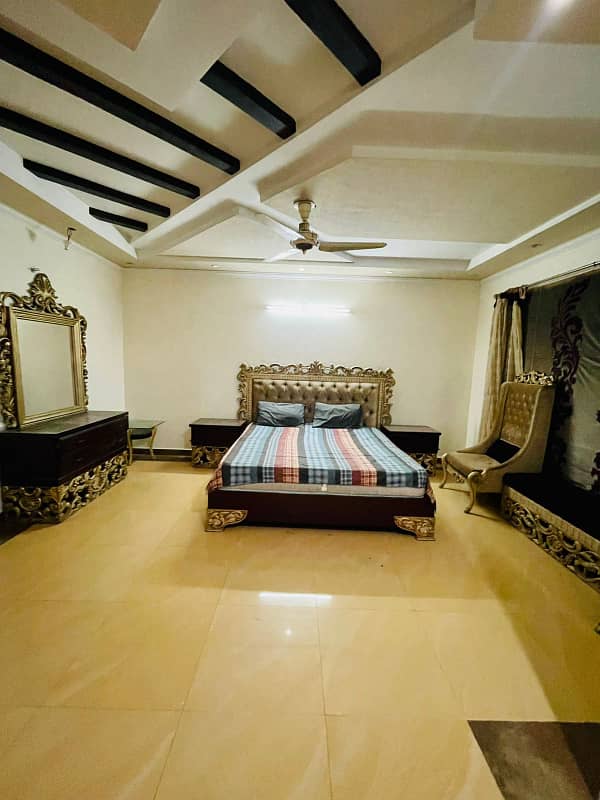 5 MARLA CORNER Marble FLOOR HOUSE FOR SALE IN JOHAR TOWN NEAR ALLAH HO CHOWK 8