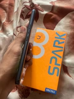 Tecno spark 8c