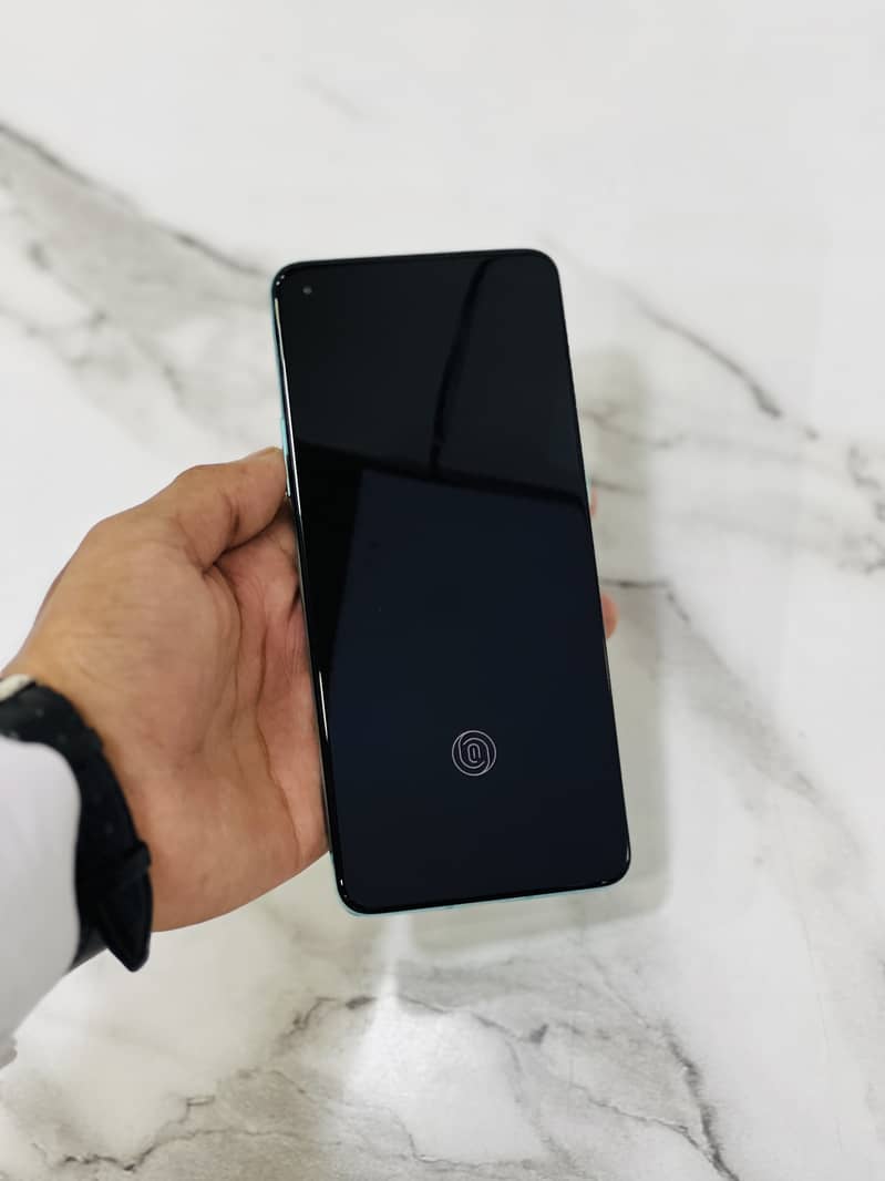 One Plus 8T 12GB - 256GB 5