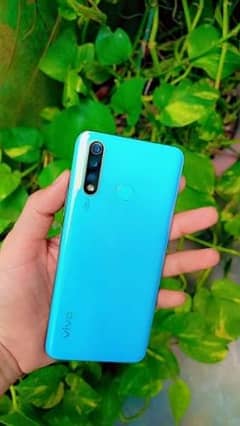 VIVO Y19 8/256GB DUAL SIM ALSO VIVO V15 POP UP CAMERA  PTA APPROVED