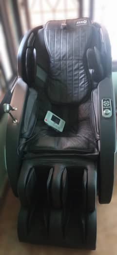 Zero Healthcare Massage Chair (NOIR) + FREE GIFT (Eye Massager)