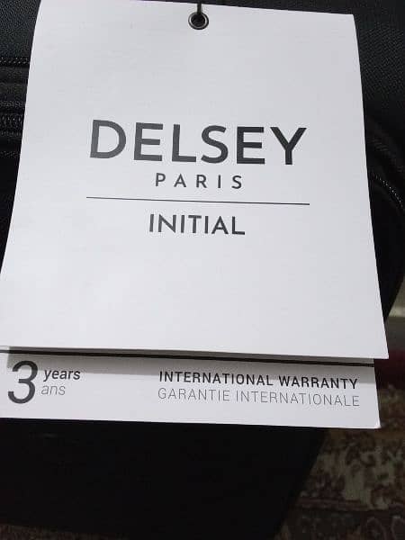 Delsey trolly bag 8