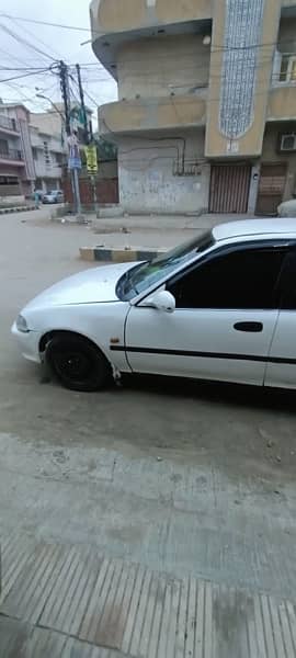 Honda Civic EXi 1995 4