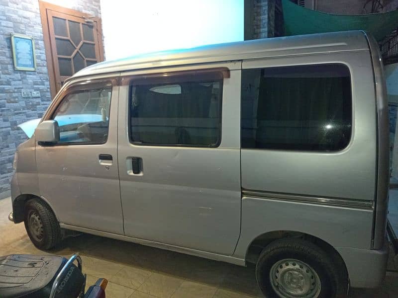 Daihatsu Hijet 2011 4