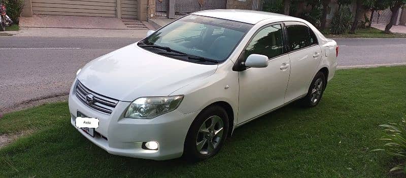 Toyota Corolla Axio 2013 3