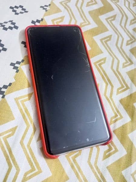 galaxy s10 6_128 with original charger 3