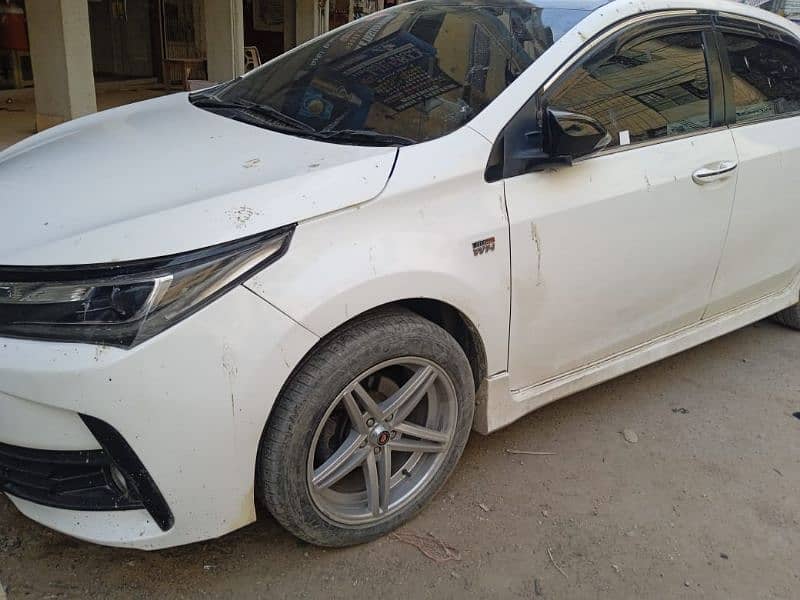 Toyota Altis Grande 2018 3