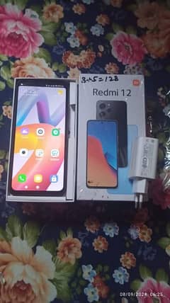 a good condition 10/10 mobile redmi 12 8/128 for seel