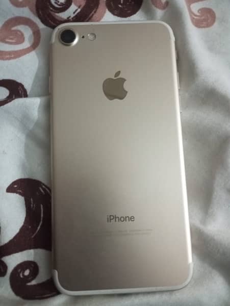 I phone 7 128gb 0