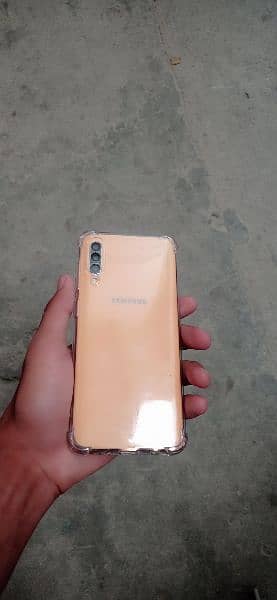 Samsung a50 4/128 gb official pta Approved All okay. . 2