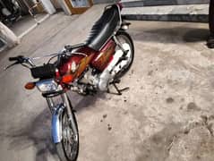 Honda 125 is in Good condition seal pack engine ( 03377867070)