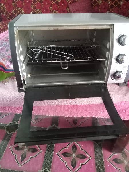 Electric microwave oven like new 1