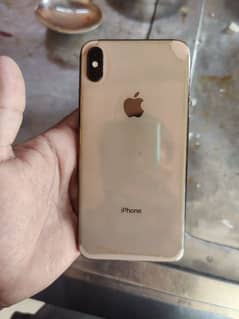 I sell iphone xs max 64 gb no any foult face id ok battery health 81