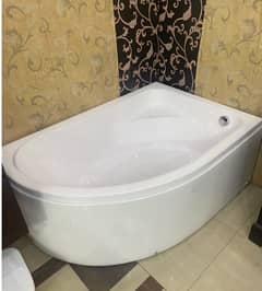 JACUZZI/BATHTUB/ACRYLIC BATHTUB/VANITY/WHIRPOOL BATH/BATH TUB/MIRROR